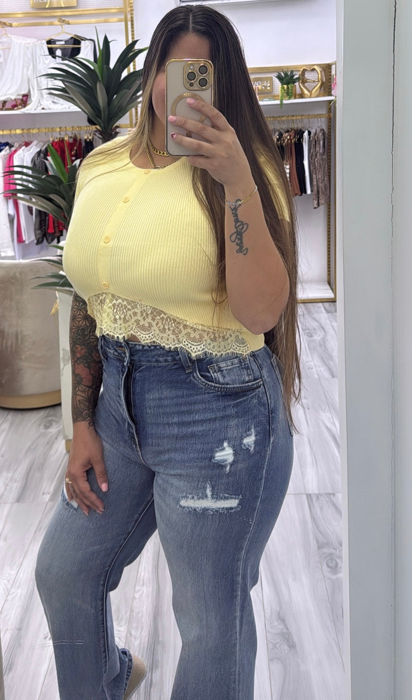 TOP BUTTON UP WHIT LACE
