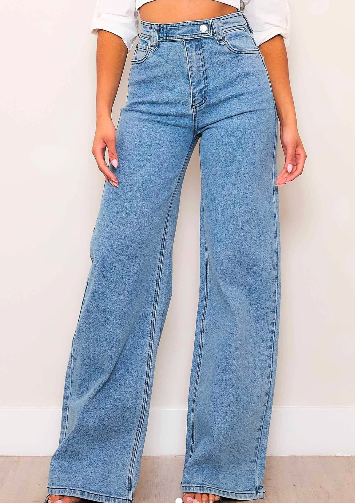 Jeans With Waist Snap Button