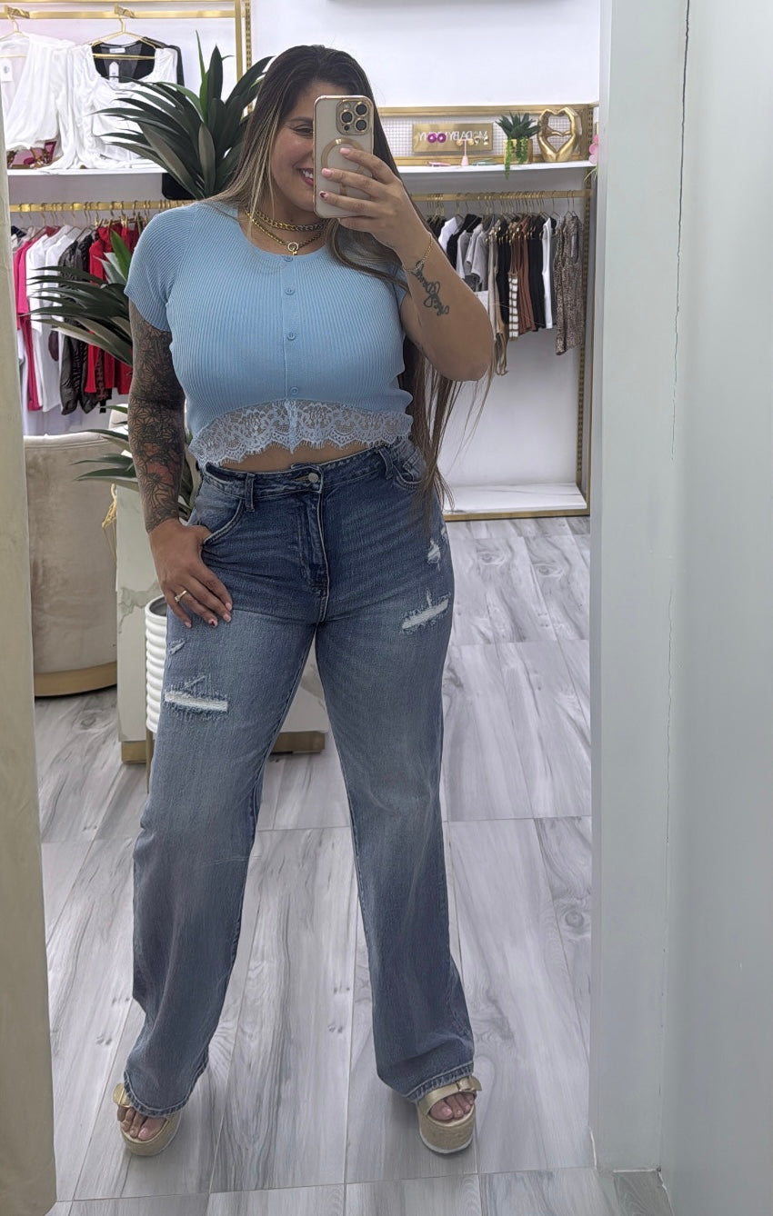 TOP BUTTON UP WHIT LACE