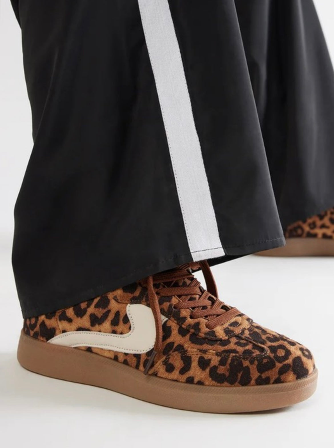 Leopard Sneaker