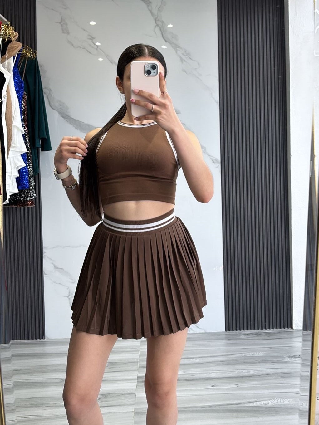 Set Tennis Plisado Sporty Chic