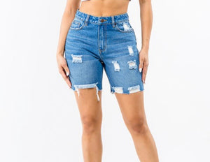 HIGH WAIST BOYFRIEND FIT DENIM SHORTS